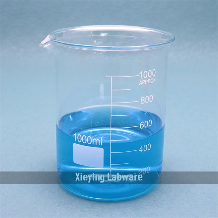 Glass Beaker with spout
